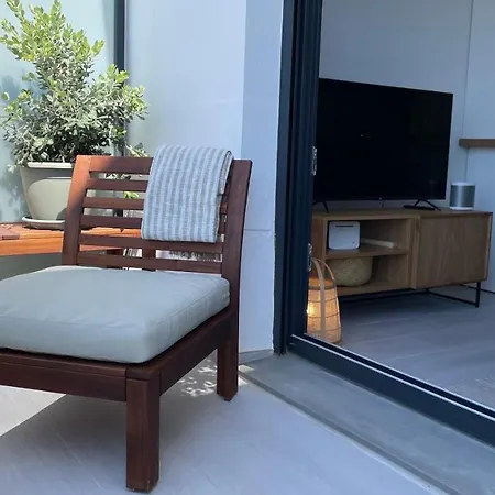 Cozy, Well Located And Balcony Sheltered From Wind 아파트 타리파